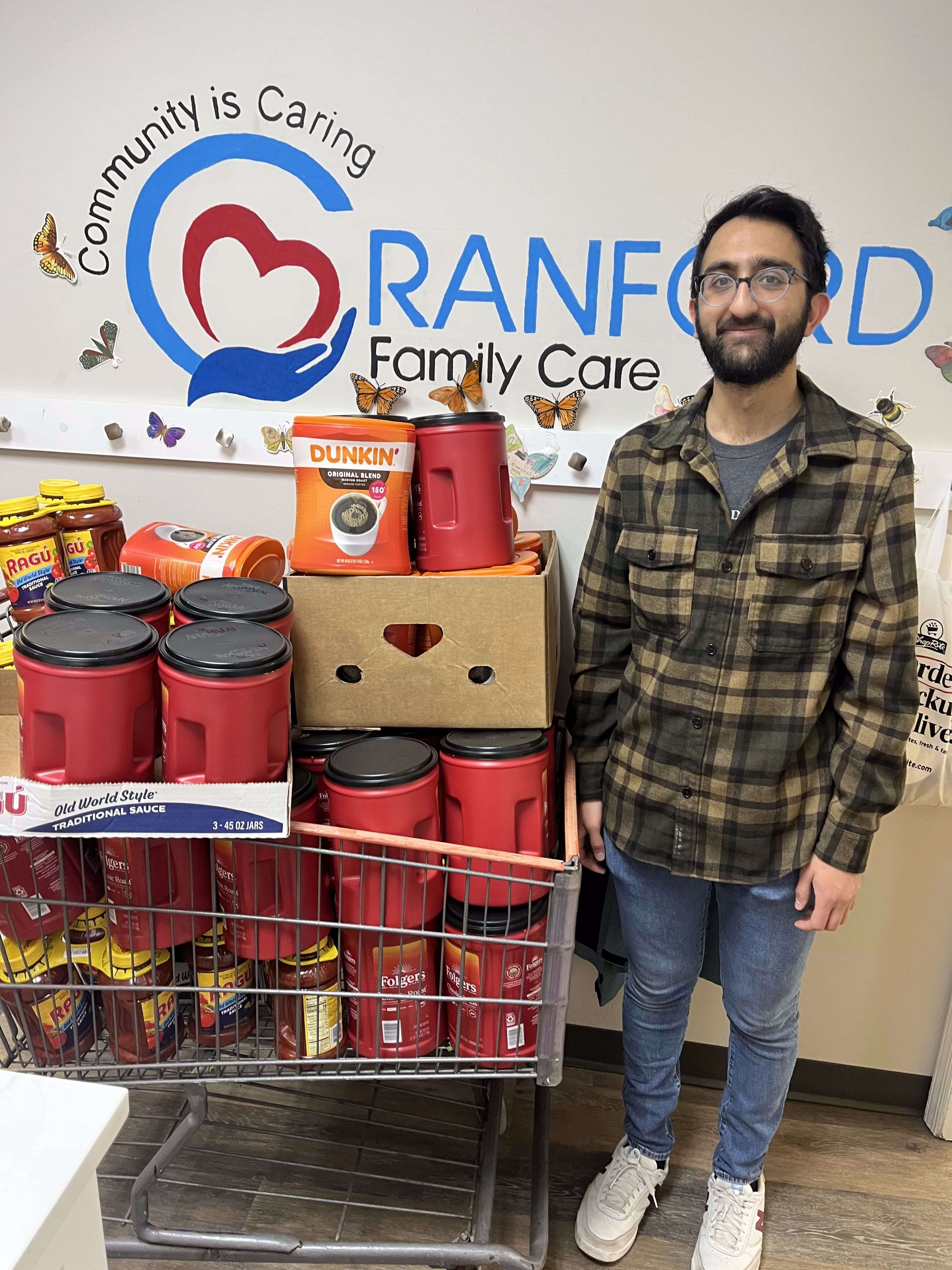 Volunteer working at Cranford Family Care